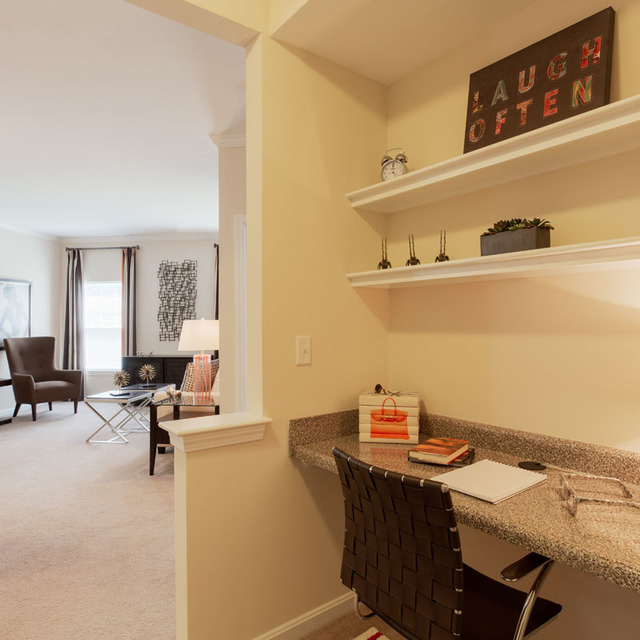 Edgewood Apartments North Reading, MA Home