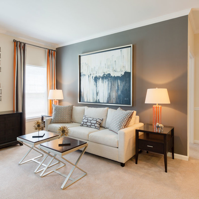 Edgewood Apartments North Reading, MA Home